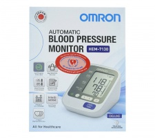 Máy Đo Huyết Áp Tự Động Omron Hem7130