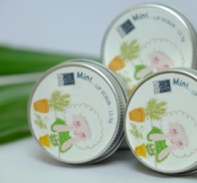 Đường tẩy tế bào chết môi hương dừa Pizkie Mint Lip Scrub 12,5g